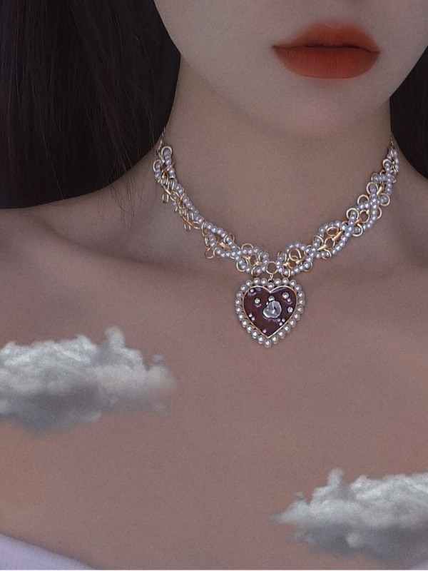 Gothic on sale pearl necklace